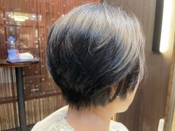 点击看大图 -首脑美发沙龙
