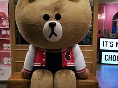 -LINE FRIENDS Garosu-gil Flagship Store