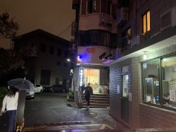 -纯剪男士理发馆·烫染专业店