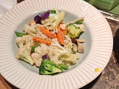 -宇安泰料(龙湖天街黑金店)