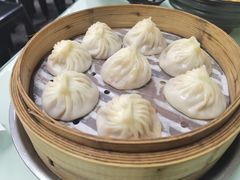 蟹黄汤包-食惠里小笼包面馆(越秀店)
