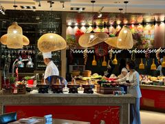 -咖啡苑自助餐厅·中国大饭店