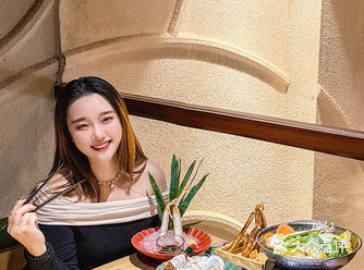 疯了！！超绝的松叶蟹竟人均100+~一蟹多吃