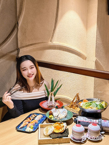 疯了！！超绝的松叶蟹竟人均100+~一蟹多吃