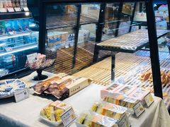 面包甜点陈列柜-爱纶蛋糕(百合山庄店)