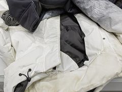 -福奈特洗衣·洗鞋·奢侈品护理(东建路店)