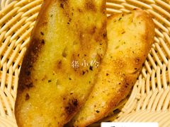 餐前面包-Hurricane's Grill 飓风牛排