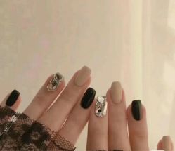-悦指间美甲美睫
