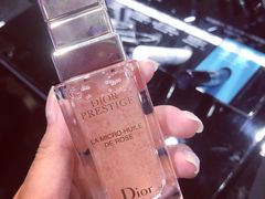 -Dior迪奥(上海世茂广场店)