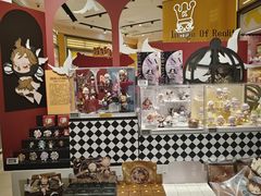 -泡泡玛特POPMART(蓝色港湾店)