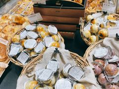 -苹果花园(昌里东路店)