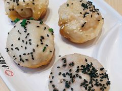 -小杨生煎(金山百联购物中心3楼店)