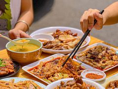 -朱大嘴肥肠血旺(福字街店)