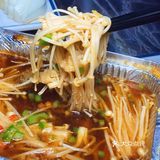 今年夏天有点豪横，吃了一条烤羊腿[调皮]