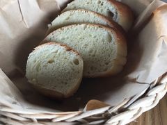 餐前麵包-喜饭西餐厅 Mana(坚美广场店)