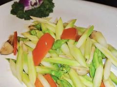 松茸菌烩芦笋-时间仓(湘江世纪城店)