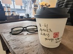 -Moses写字咖啡