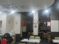 -李先生牛肉面大王(北京站售票厅餐厅)