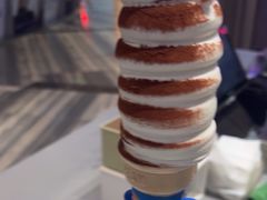 -DQ·蛋糕·冰淇淋(南开大悦城2F店)