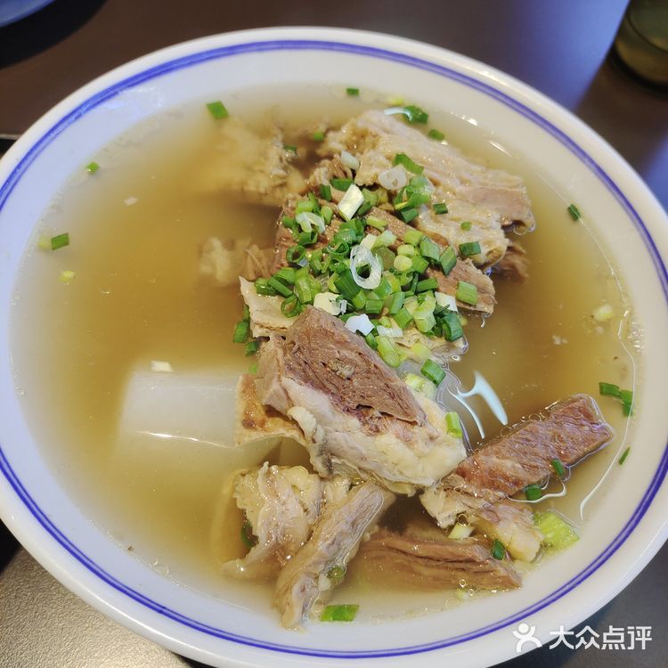 【桐记牛腩锅，悠唐店】