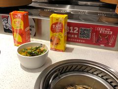 -龍歌自助小火锅(市北CBD万达店)