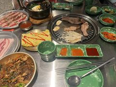 -欧巴炭烤肉오빠숯불구이(南京东路店)