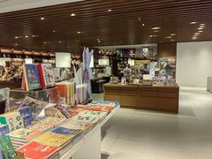 -茑屋书店(天目里店)