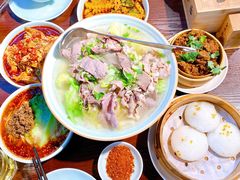 -全牛匠·乐山跷脚牛肉(西单华威约饭街店)