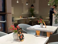 -潮一不贰·法式甜品·生日蛋糕·西式简餐(外滩店)