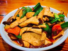 青椒炒香干-肆姐面粉馆(坡子街店)