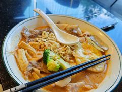 -一峰沙茶面(海峡国际店)