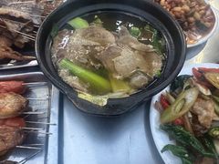 -许家黄土高坡砂锅总店