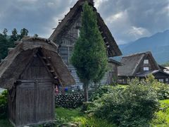 -白川乡与五箇山的合掌构造村落