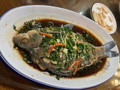 葱油鳊鱼-芦茨金富饭庄·25年老字号·专做稻草鸡