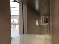 -Apple零售店(玄武湖店)