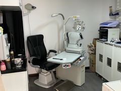 -目艮眼镜SHOWROOM(品牌集合店)