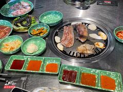 -欧巴炭烤肉오빠숯불구이(南京东路店)