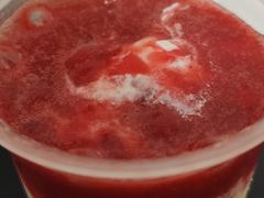 -蜜雪冰城(东靖路地铁站店)