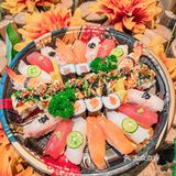 夏日能吃到的寿司大拼，野营必备拍照好美！