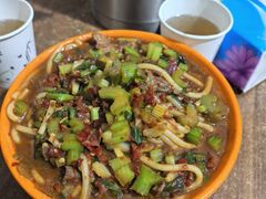 -玲玲米粉·新疆现炒米粉(大十字总店)