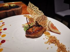 香煎鸭肝配核桃碎热情果及树莓汁-AZUL by FUEL蓝色·法式酒馆(琶醍店)