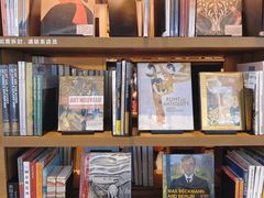 -茑屋书店(天目里店)