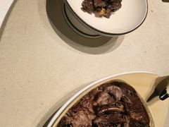 -八府香鸭·啫啫煲(华山路店)