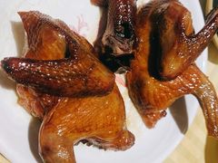 招牌烤乳鸽-石岐佬中山菜馆(张溪店)