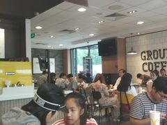 大堂-麦当劳(健德桥得来速店)