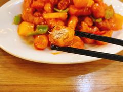 菠萝咕咾肉-陈傻子餐厅(世纪都会店)