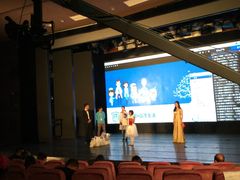 -岳辰齿科(浦东长泰店)