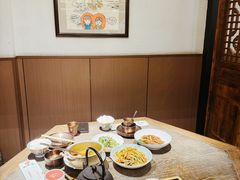 -魁盛居百年鲁菜馆(县西巷店)