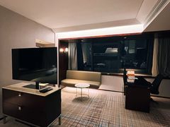 -上海龙之梦万丽酒店