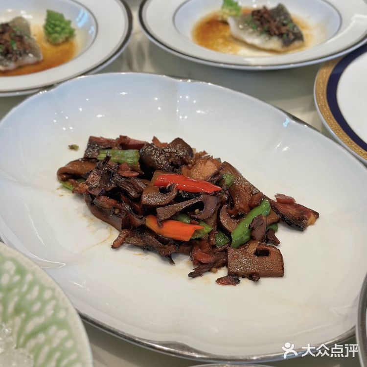 被这家粤菜私厨的环境震撼到了👀